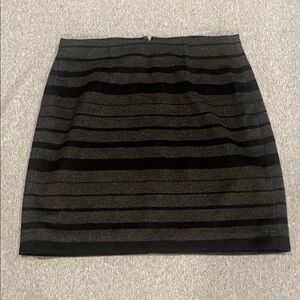 Banana Republic wool blend charcoal grey stripped mini Y2K style skirt 6